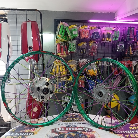 Özel Yapım 17 19 Ride it jant bukalemun telli 