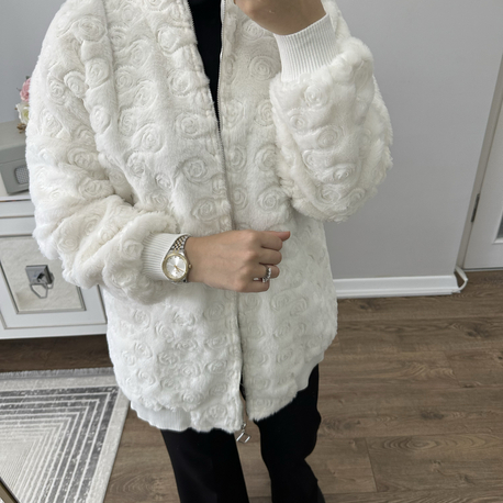 Angora güllü kap