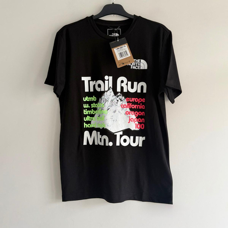 Sıfır Orijinal The North Face Regular Fit %100 Pamuklu Erkek Tişört