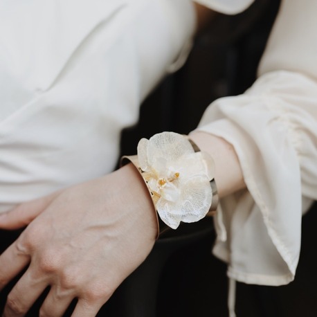 Orkide Wrist Cuff