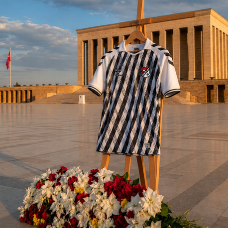 Üsküp 2026-27 İç Saha ( Hummel Maç Versiyonu )