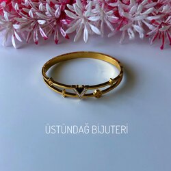 Kelepçeli Bileklik 