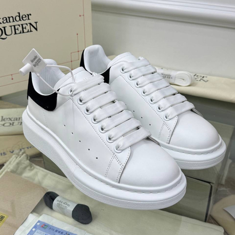 Alexander McQueen Sneakers