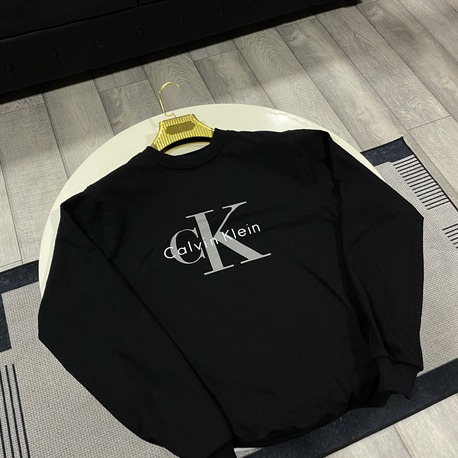 Calvin Klein Sweatshirt Premium!