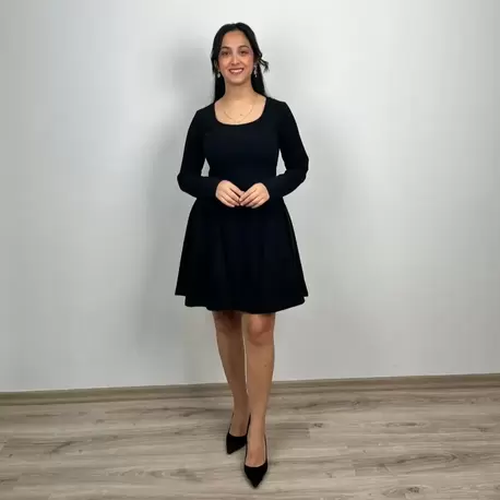 Uzun Kollu Kare Yaka Mini Krep Elbise - SİYAH