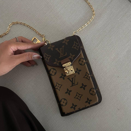 Louis Vuitton Telefon Çantası