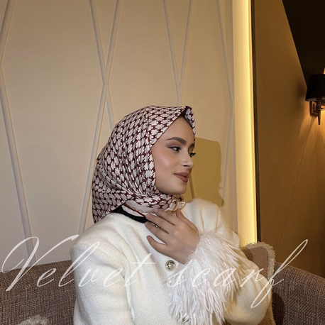 CELINE TWİLL İPEK İTHAL EŞARP