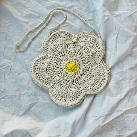 Daisy Bloom