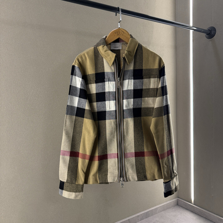 Burberry Premium Zip