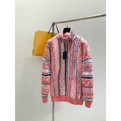 Louis Vuitton dekoratif logo örme kazak