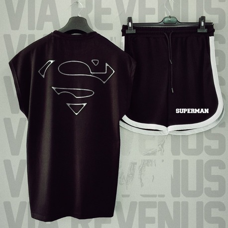 Superman Baskılı Sıfır Kollu Siyah Tişört ve Spor Şort