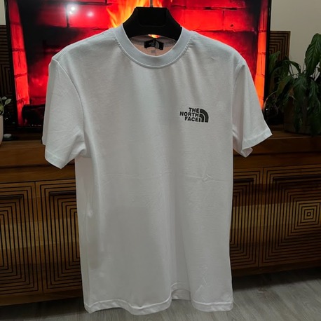NF Beyaz T-Shirt