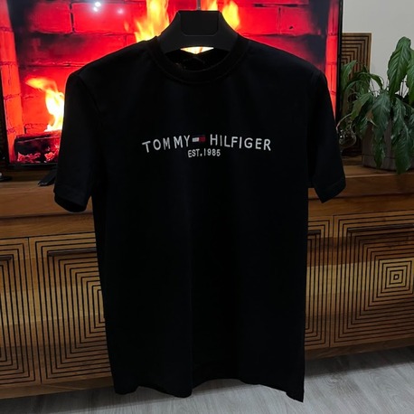 TH Siyah T-Shirt