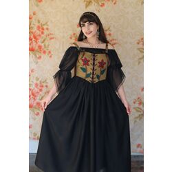 Yağ Yeşili ve Siyah kombin