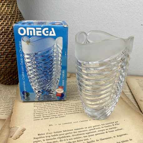 Vintage Alman Omega Marka Kristal Cam Vazo