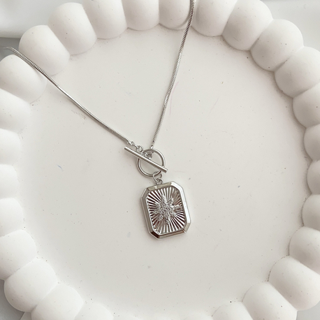 Yıldız Madalyon Kolye Silver