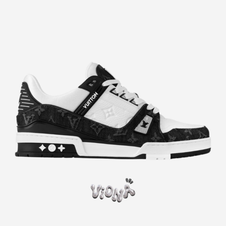 Louis Vuitton Trainer Black