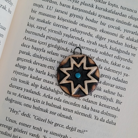 Ahşap Görünümlü Vintage Kolye Ucu