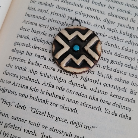 Ahşap Görünümlü Seramik Vintage Kolye Ucu