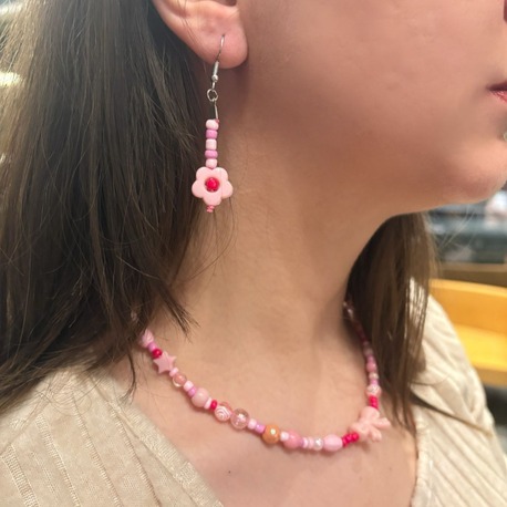 Pembe Çiçek Küpe