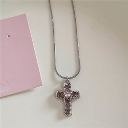 Pembe taşlı hac kolye
