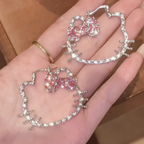 Büyük Hello kitty küpe 