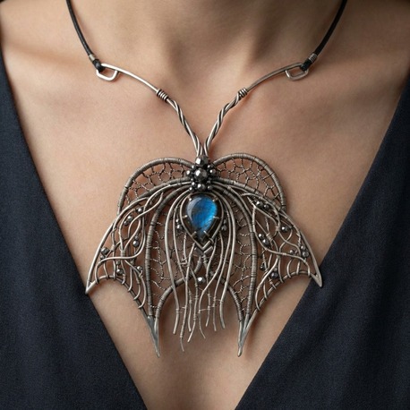 Orchid Pendant - Labradorite Pendant