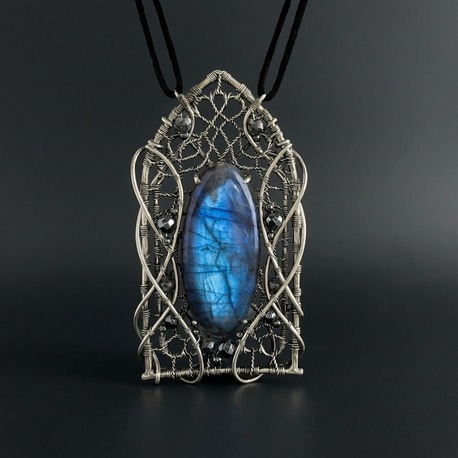 Vine Mirror - Labradorite Pendant