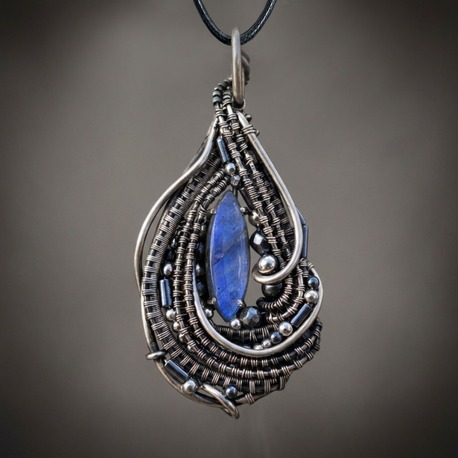 Echo of the Deep - Labradorite Pendant