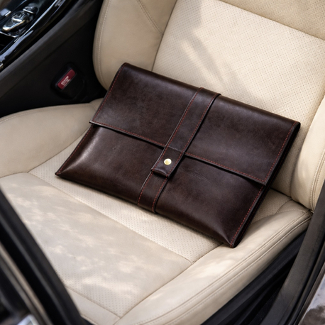 Kahve Deri / Kırmızı Dikiş Clutch 