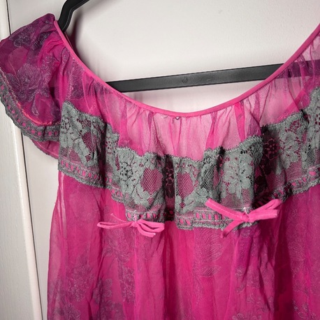 pink transparan elbise