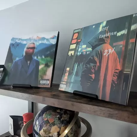 2025 Minimalist Vinyl Plak Standı | LP Albüm Sergileme Aparatı – Modern Tasarım