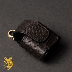 Wolf; Hakiki Piton Yılanı Derisi Siyah Airpods Kılıfı