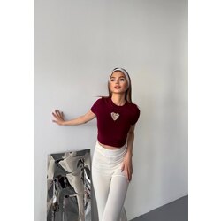 Önü Kalp Aksesuarlı Crop ✨