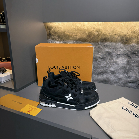 LOUIS VUITTON SKATE