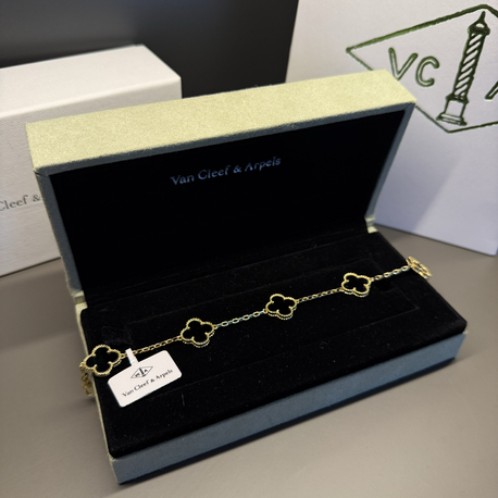 VAN CLEEF & ARPELS BİLEKLİK