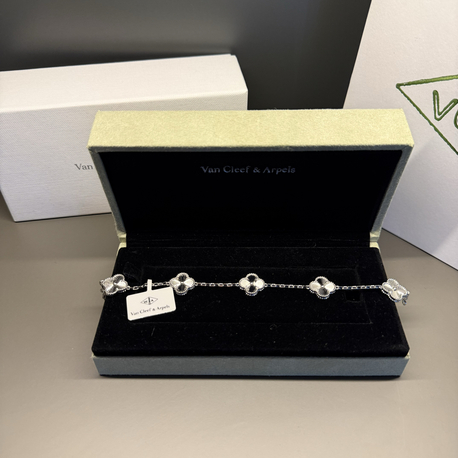 VAN CLEEF & ARPELS BİLEKLİK