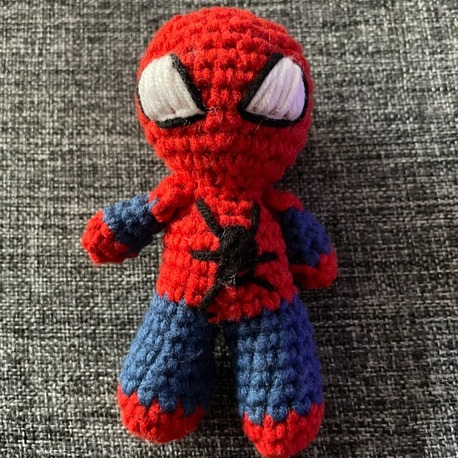 El Örgüsü Spider-Man Figürü - Tasarım Amigurumi Karakter Oyuncak & Hediye