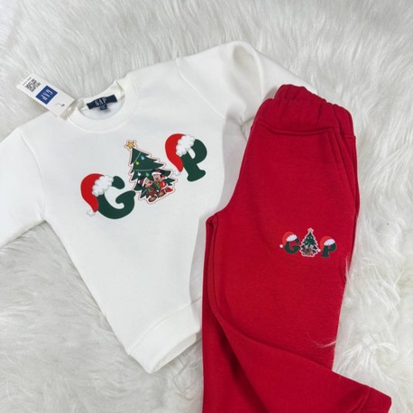 GAP BASKILI NOEL DETAYLI 3 İPLİK ŞARDONLU ALT ÜST TAKIM