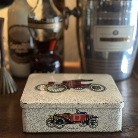 Vintage 1960 Teneke Kutu