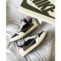 Jordan Scott low Olive 