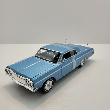 Chevrolet Impala – Maisto 1:24 Ölçek Diecast Model