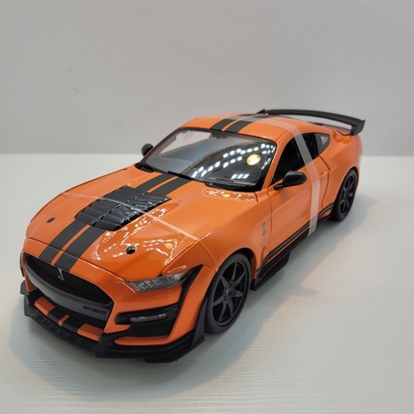 Maisto 1:18 Ford Mustang Shelby GT500 