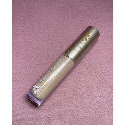 Concealer 01