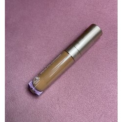 Concealer 02