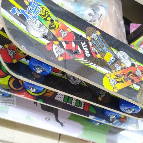 43 CM ÇOCUK KAYKAYI 3-5 YAŞ
