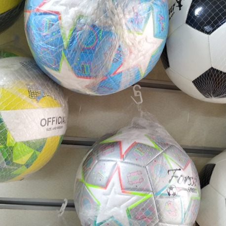 KALİTELİ FUTBOL TOPLARI