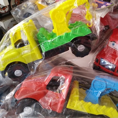 PLASTİK KURTARICI ÇEKİCİ ARACI