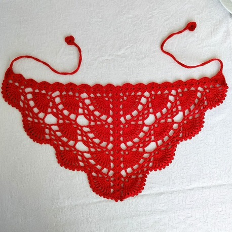 Kanatlı Kırmızı Örme Bandana