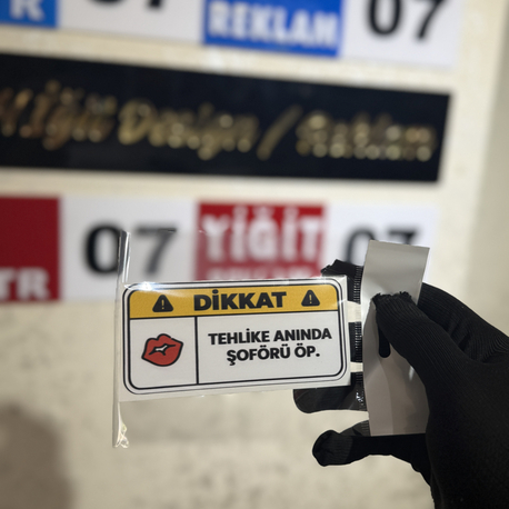 Uyarı sticker 12
